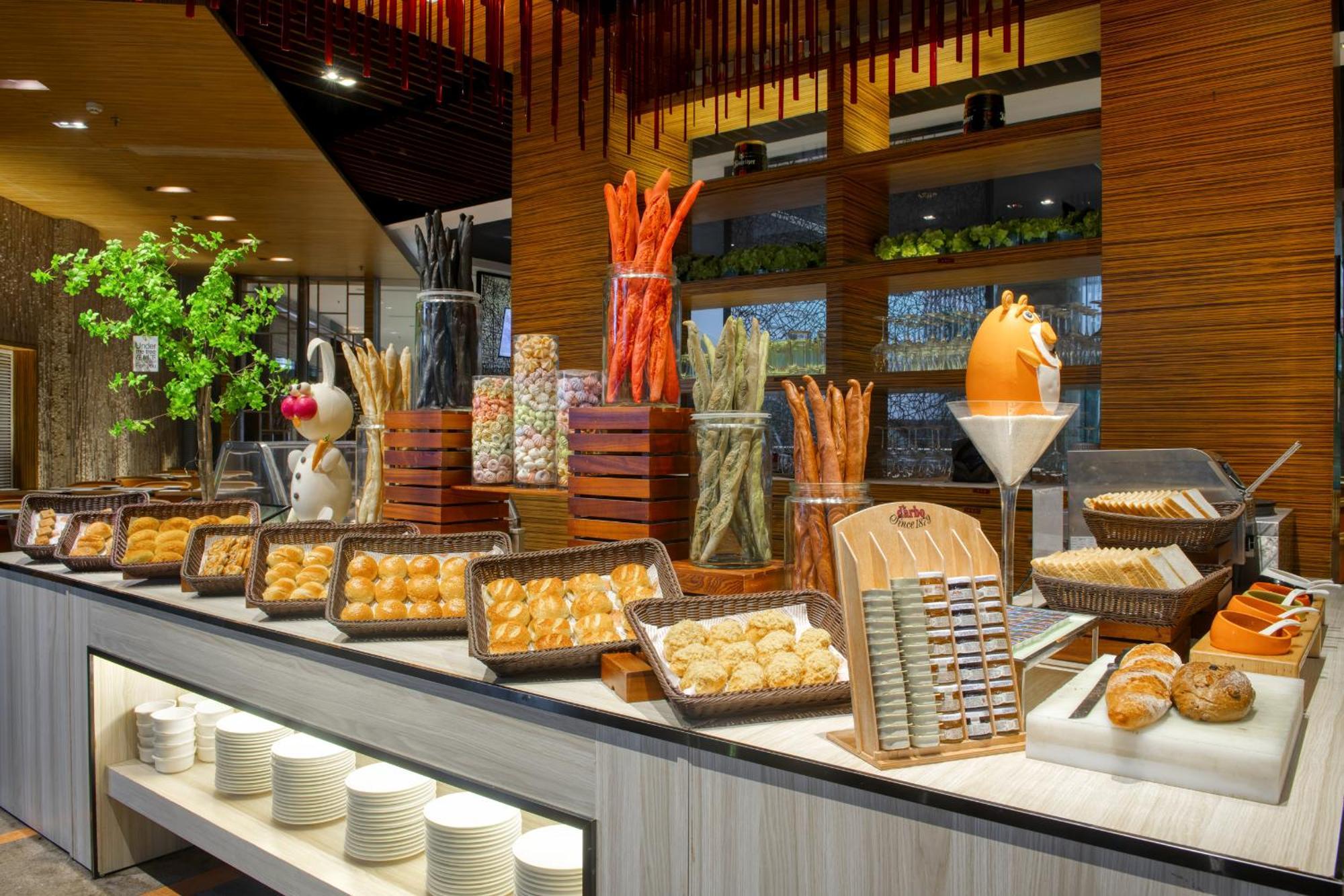 Dongguan Royal Garden Hotel Exterior photo