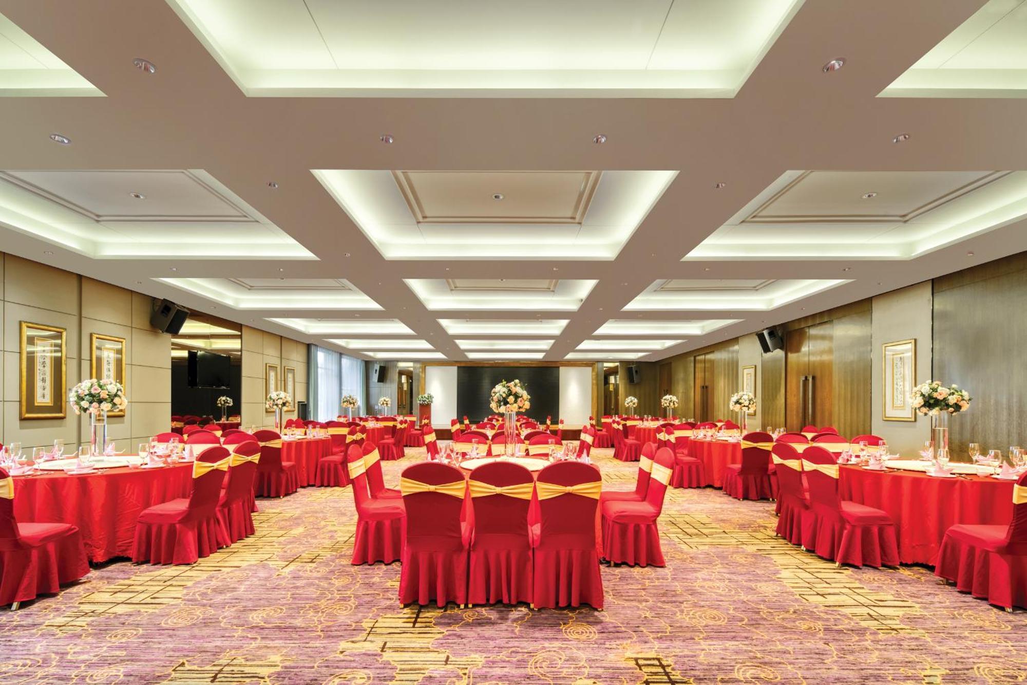 Dongguan Royal Garden Hotel Exterior photo