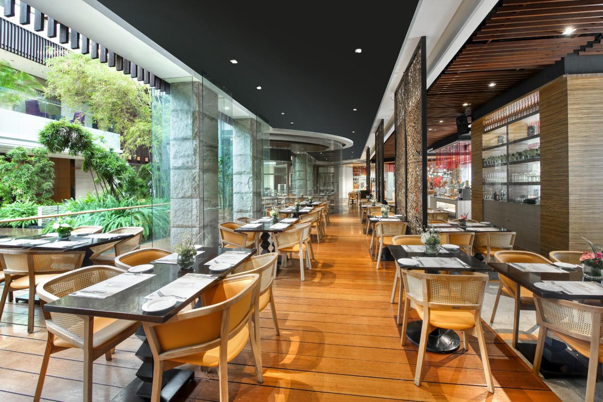 Dongguan Royal Garden Hotel Exterior photo