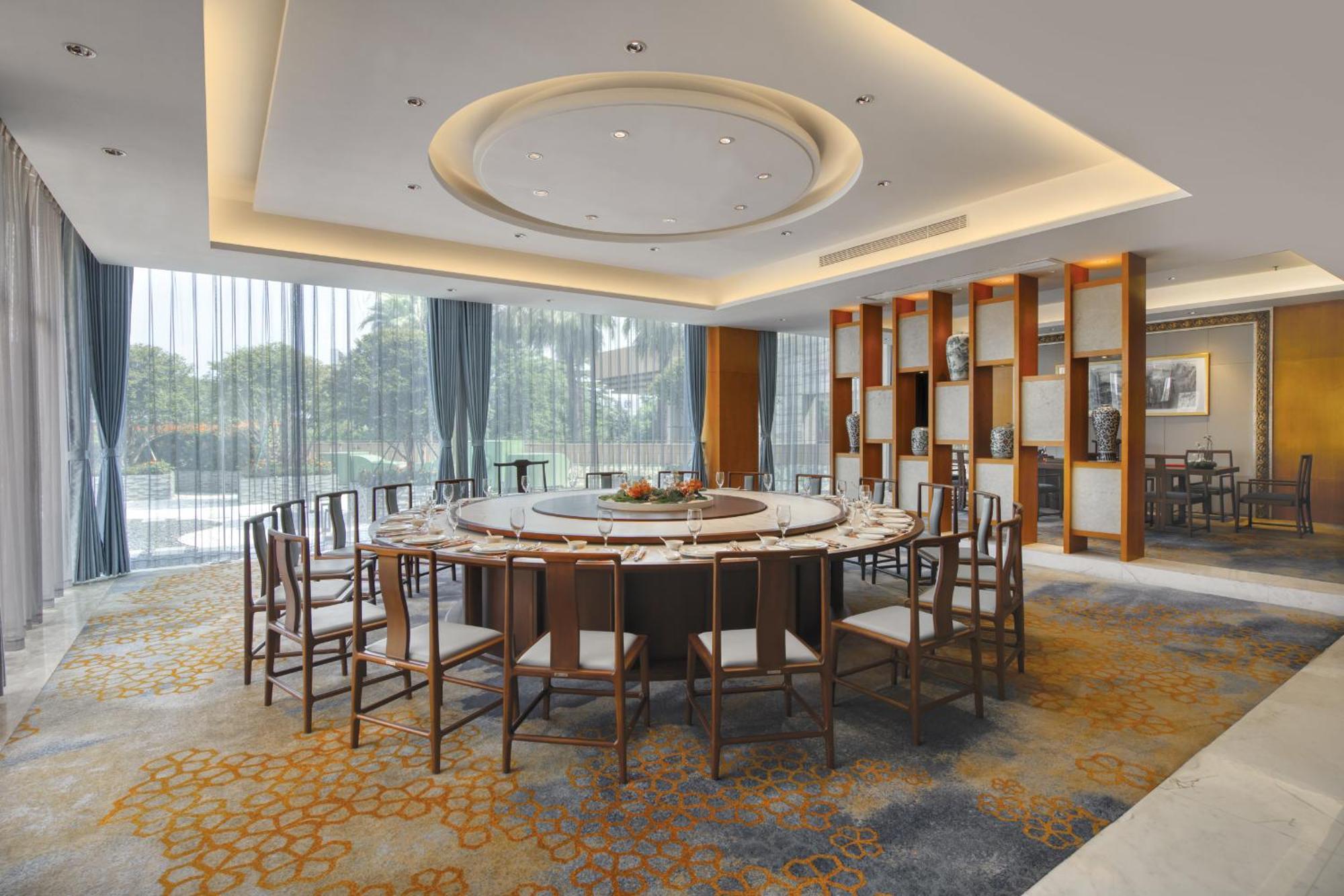 Dongguan Royal Garden Hotel Exterior photo