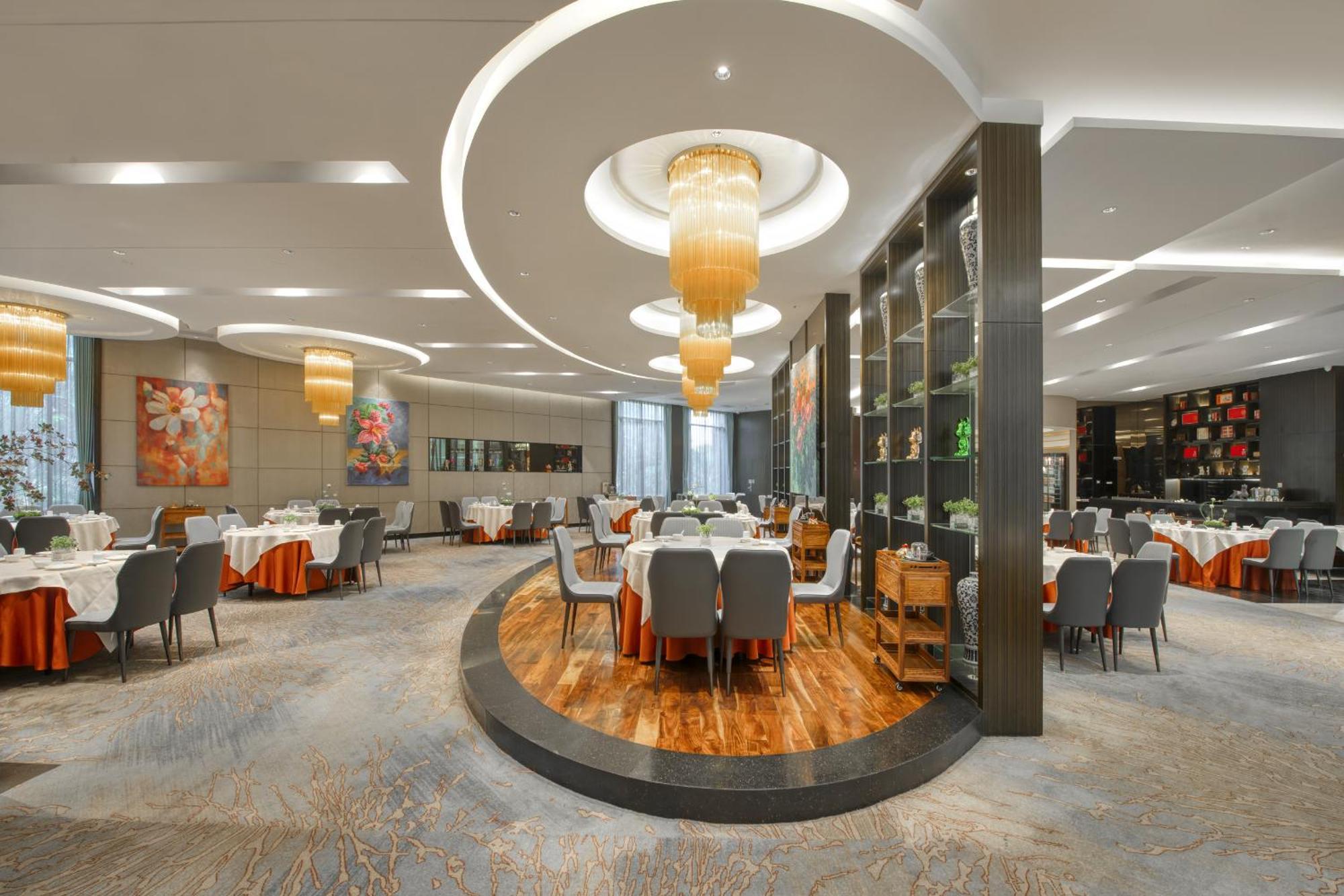Dongguan Royal Garden Hotel Exterior photo
