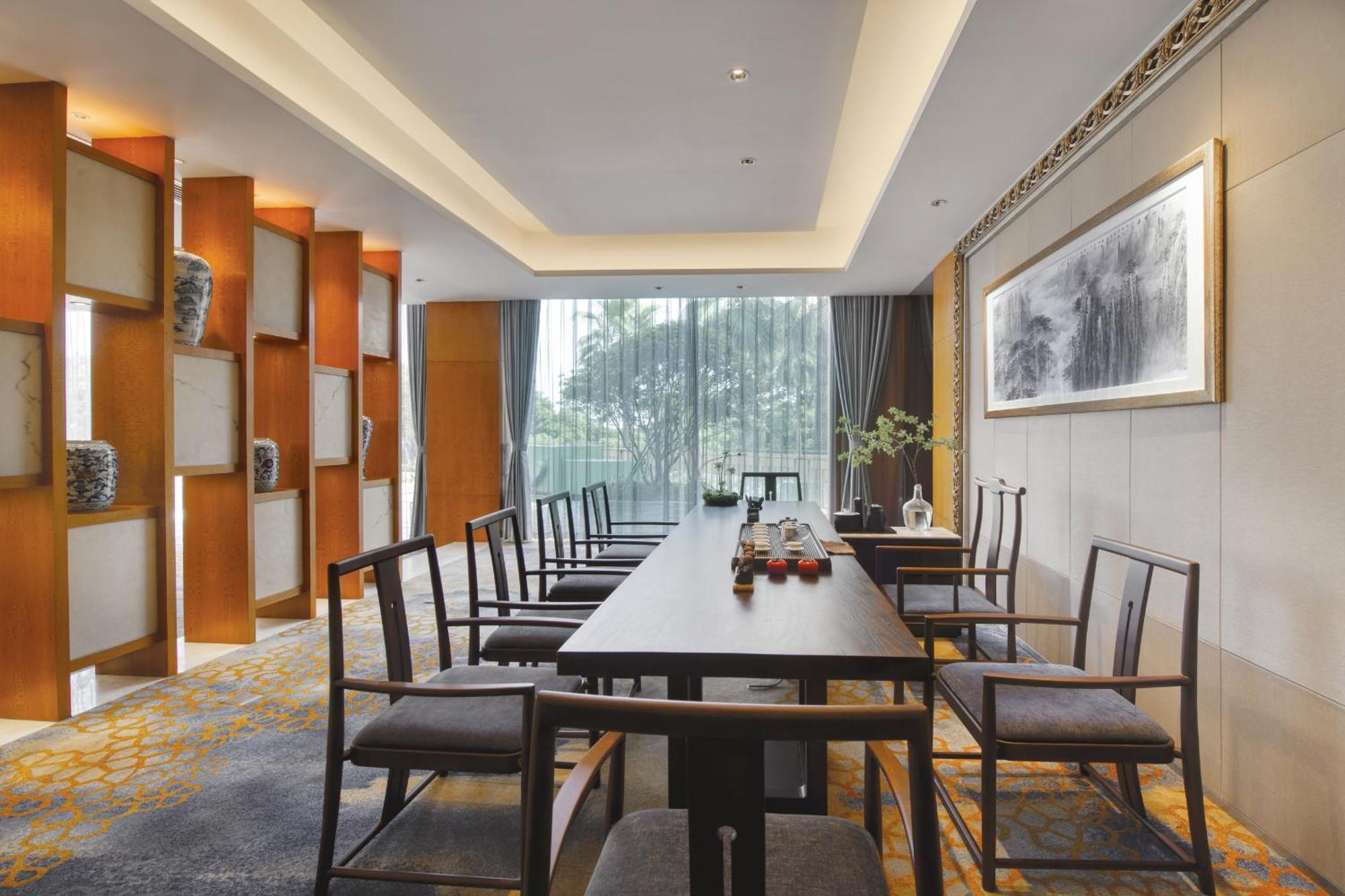 Dongguan Royal Garden Hotel Exterior photo