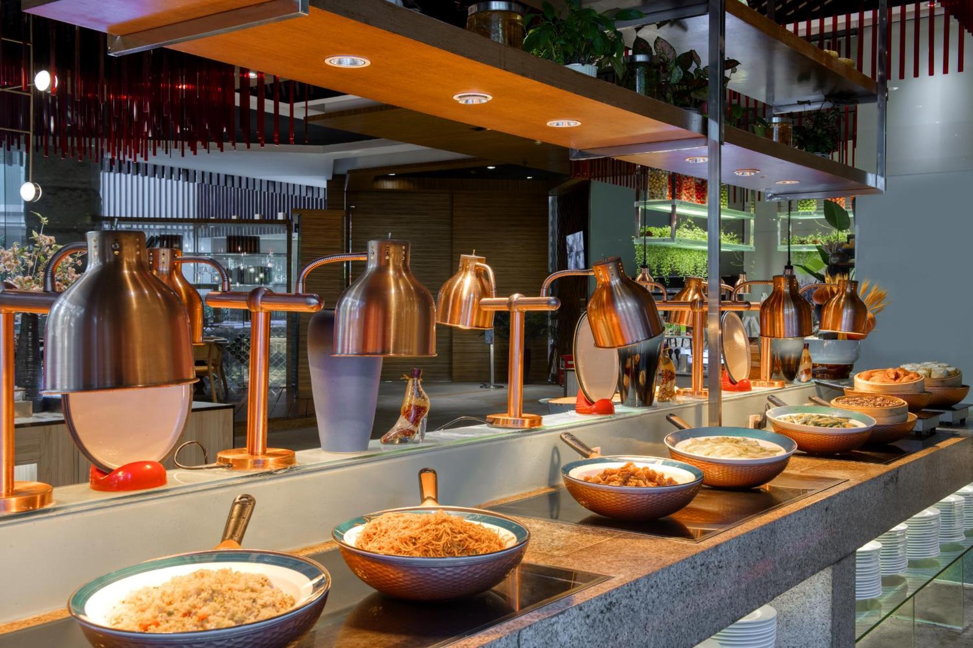 Dongguan Royal Garden Hotel Exterior photo